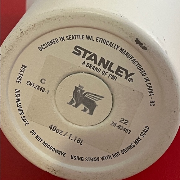 Stanley Cream Insulated Mug with Handle - Picture 3 of 4
